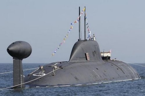 印度总理辛格访问俄罗斯 向俄租第2艘核潜艇