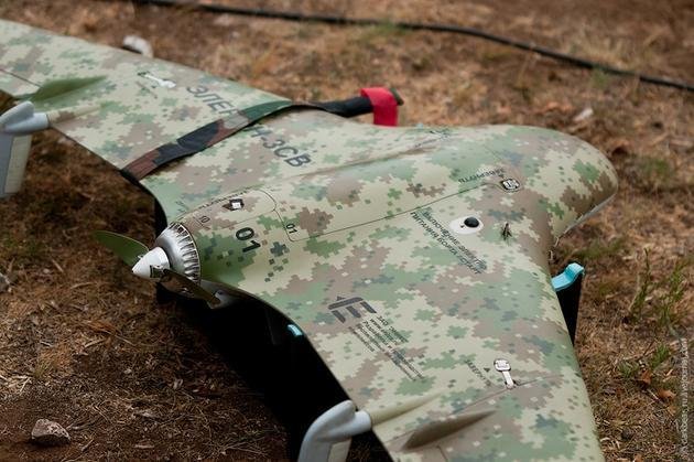 俄军购新型无人侦察机 仅重5千克时速上百公里