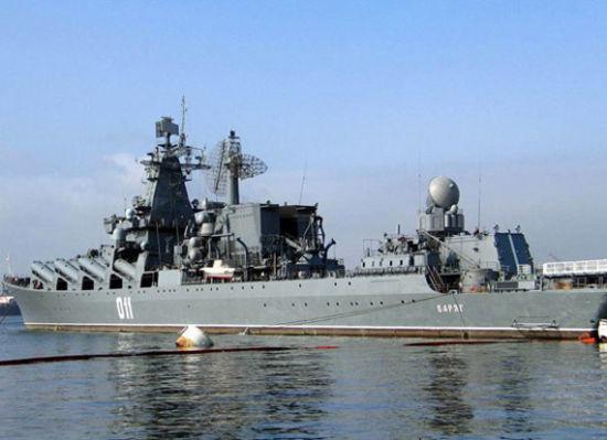 俄军欲打造强大舰队控制北极 缩小与美军差距