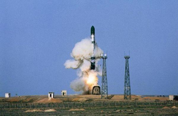 外媒：俄新战略导弹战力恐怖 配高超音速飞行器