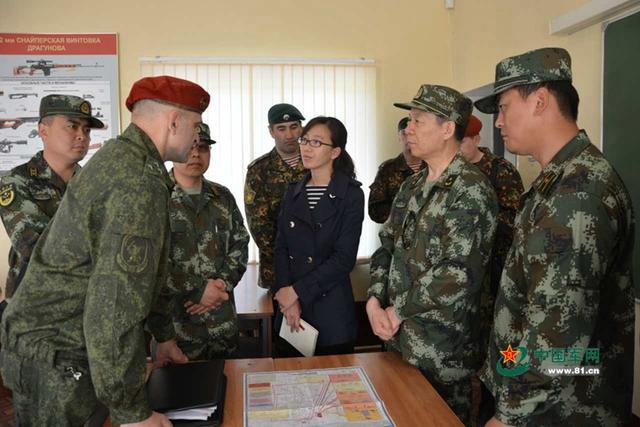 中国武警部队与俄国民近卫军将举行联合反恐训练