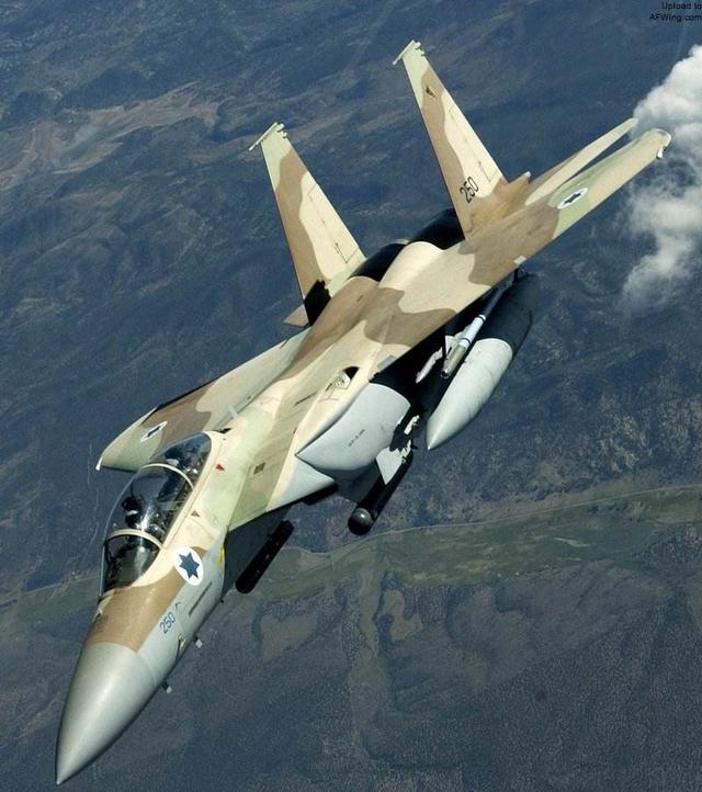 以色列导弹被叙利亚击落，俄罗斯放狠话：俄军为叙伊朗提供了保护