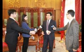 中俄双语对照：李辉大使接受中国媒体联合采访