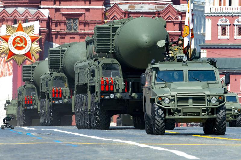 乌克兰情报机关评估认为俄方对乌克兰使用战术核武器的可能性非常高，对此华府也不敢掉...
